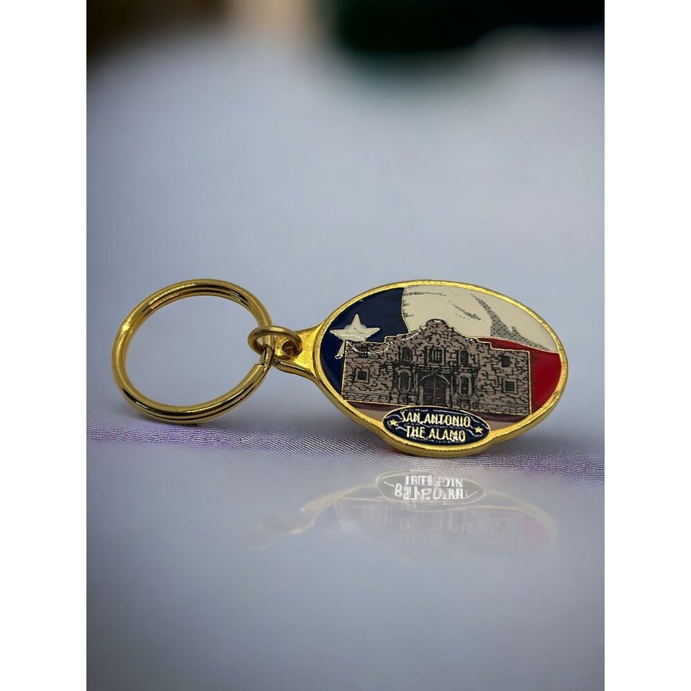 Gold Tone San Antonio Alamo Keychain Texas Red White Blue Flag 3.5" NWT